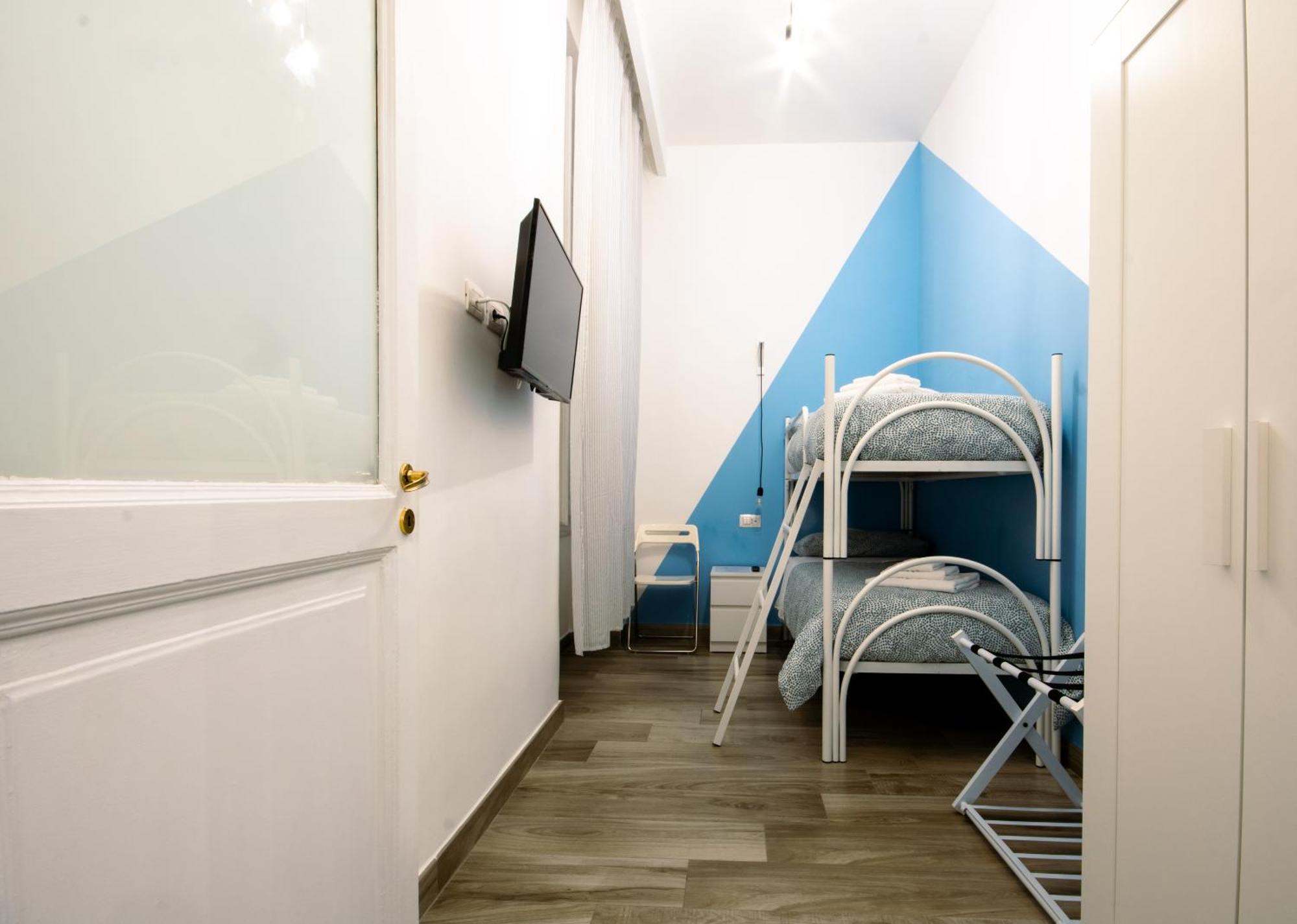 Casa Cosmedin Apartment Napoli Bagian luar foto
